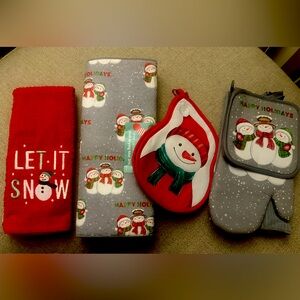 Kitchen Christmas items